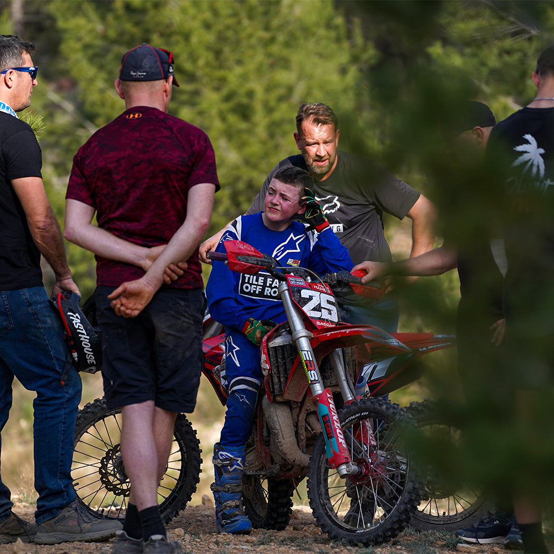 Add Spectator motocross holiday Spain viewing track action